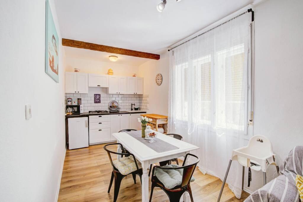 Vacation Home Korina Сень Экстерьер фото